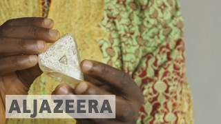 Sierra Leone 709carat diamond to be auctioned off [upl. by Dazraf]