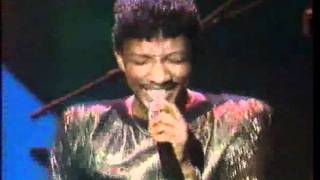 Kool and the Gang  Emergency  Awards Performance 1986 [upl. by Kally]