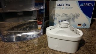 How to change a Brita Filter  Maxtra Filter [upl. by Ciardap]